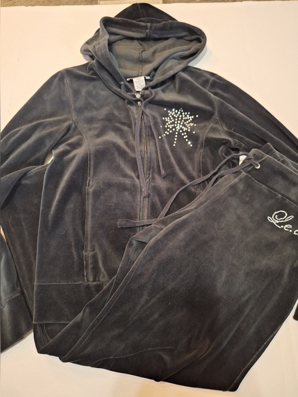 Y2K Lei Activewear Flared Velour Rhinestone Tracksuit Size Large